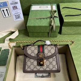 Gucci 696180 17.5x13x6cm CN4ɫ