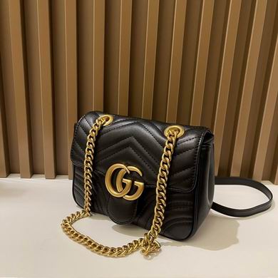GG Marmont 739682580 18x13.5x8cm zy