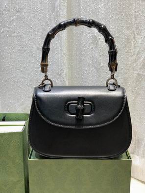 675797 21x15x7cm df02