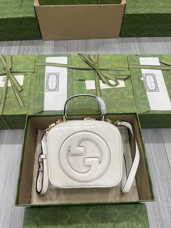 744434 17X15X9cm YG 3colour