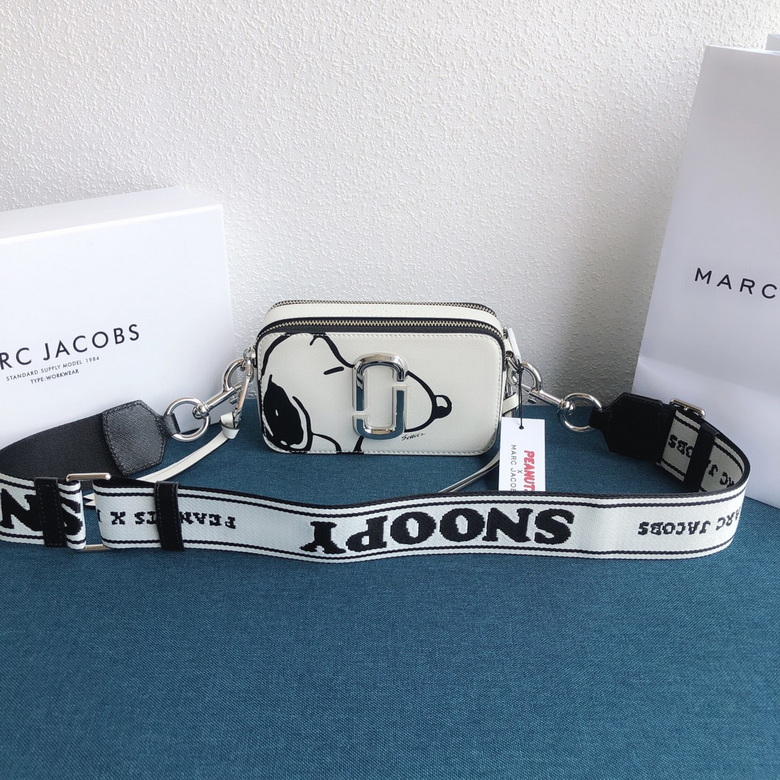 Snapshot 45040 18X11X6cm YS 37