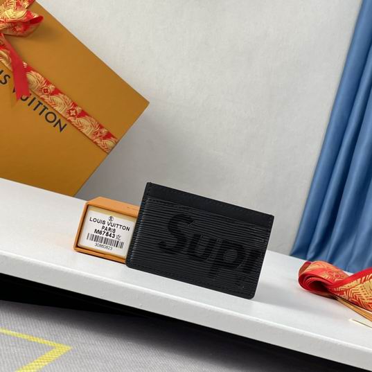 Supreme M67543�� 7x11cm gf