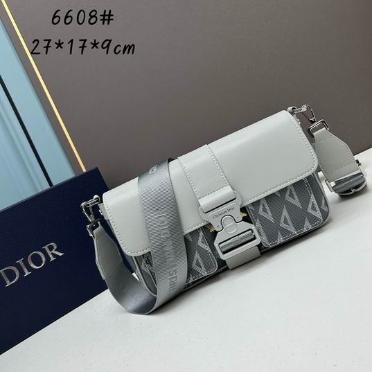 Dior Hit the Roadִ1:1