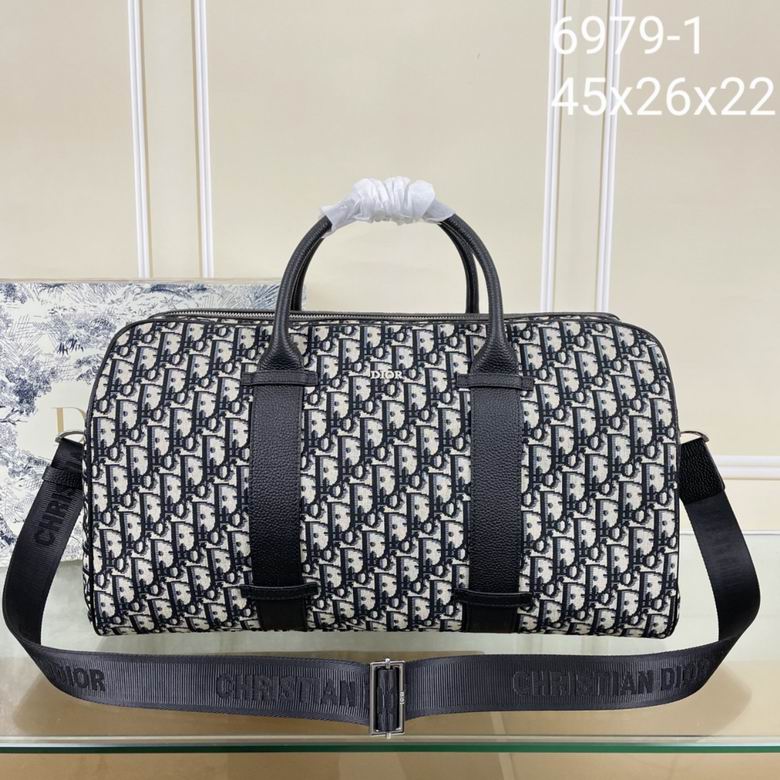 Dior travelling bag 1:1
