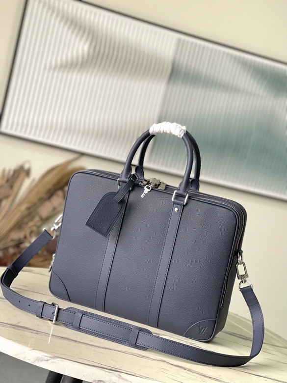 Voyage M30967�� 39.5x29x9cm gf