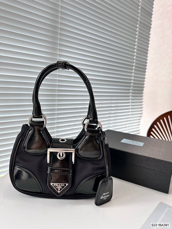 Prada 1BA381 16x22.5cm zy