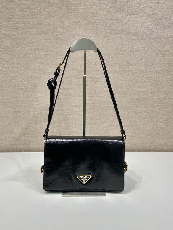Prada 1BD082 23x15x8.5cm AP1