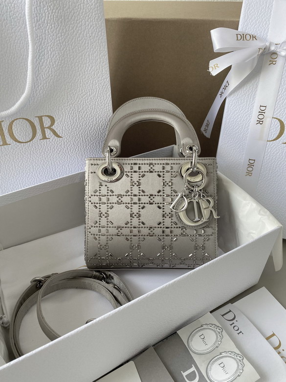 Dior 1004 17x15x7cm wz1