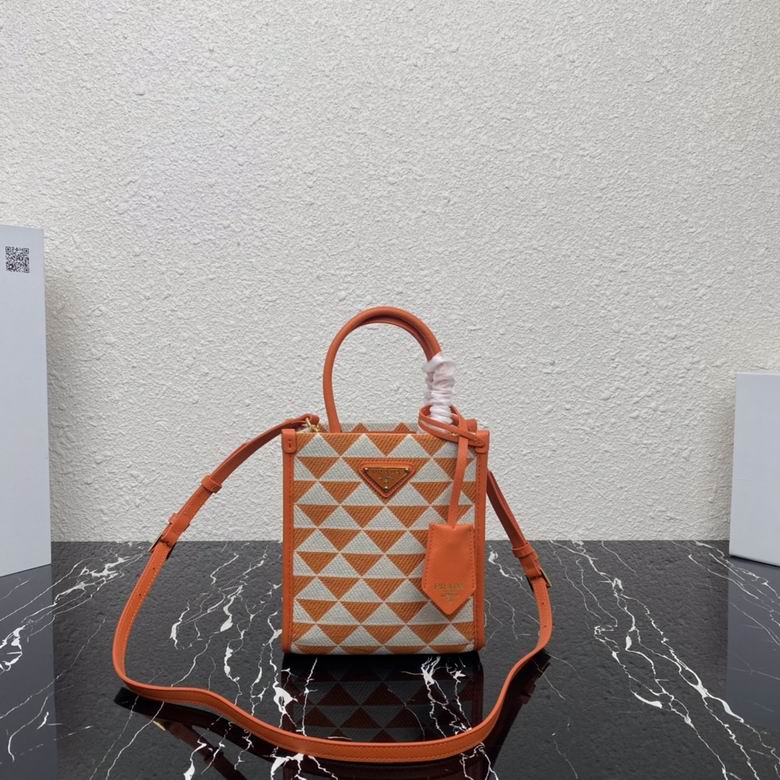 1BA355 17X19X6cm YG 2