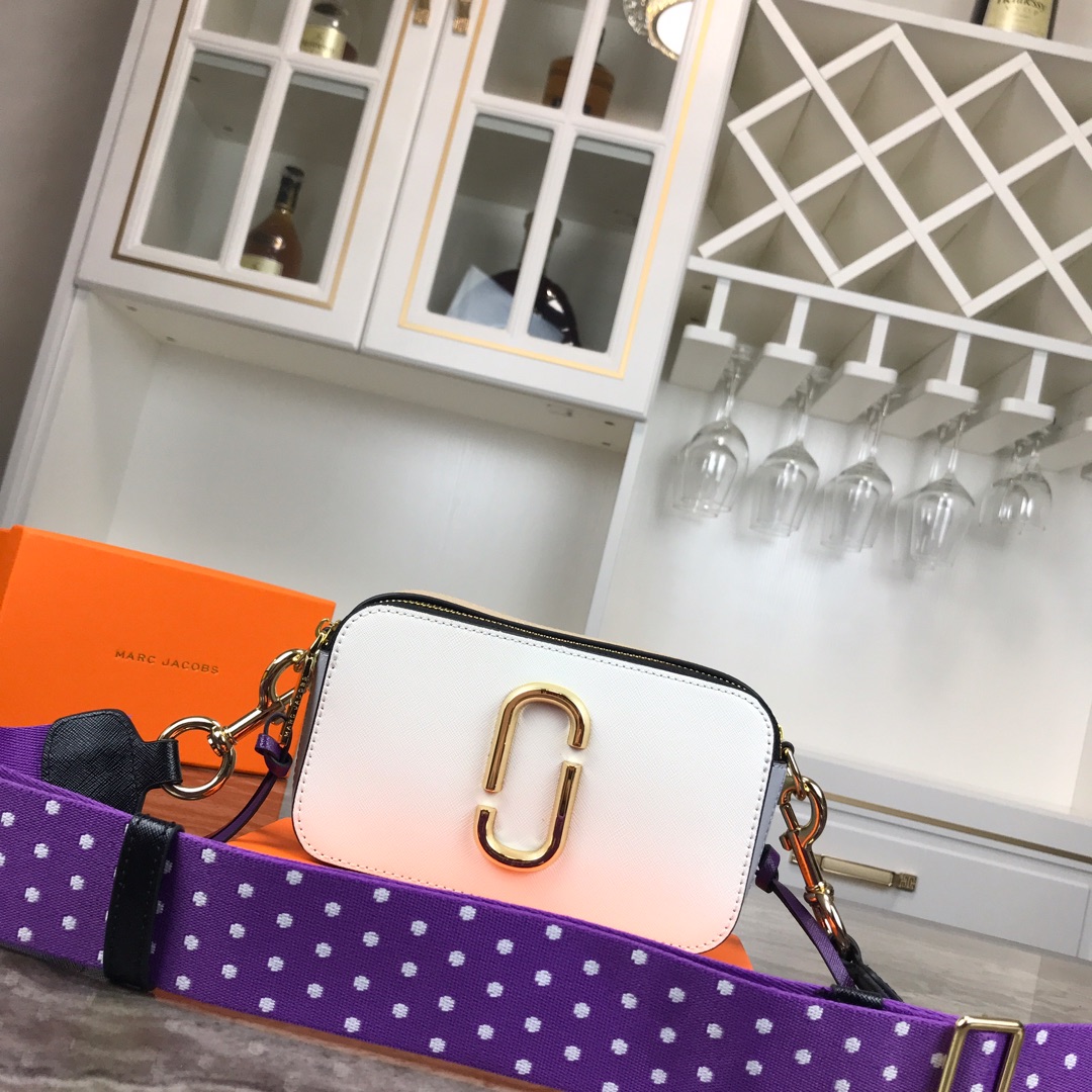 Marc Jacobs 0500 22x13x8cm cd30