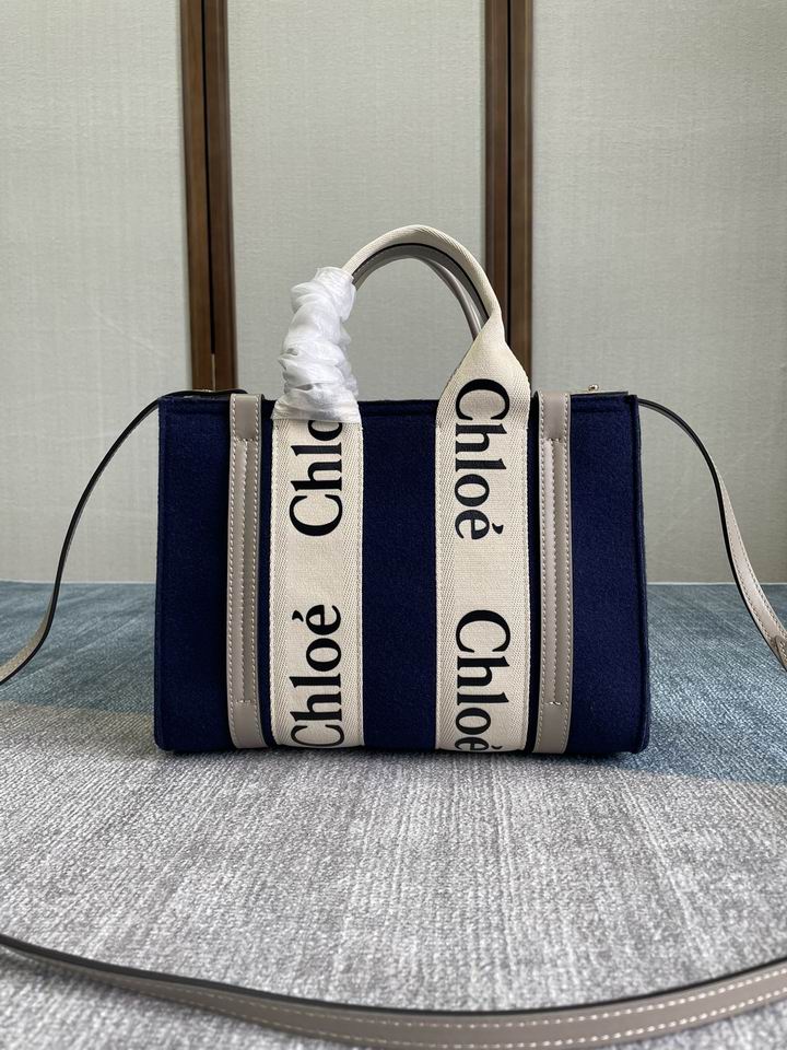 Chloe Woodyذ1:1