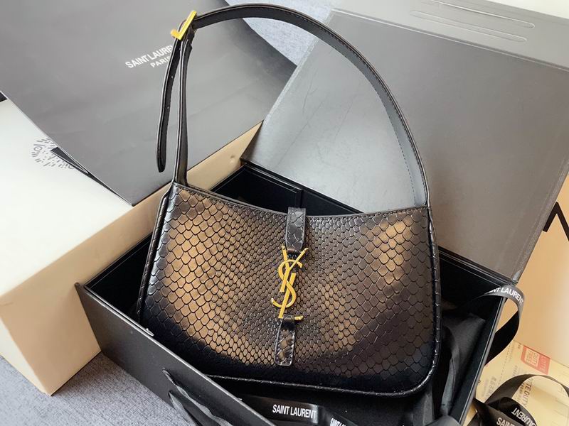 YSL Le5A7 657228 25x14x6cm CN1