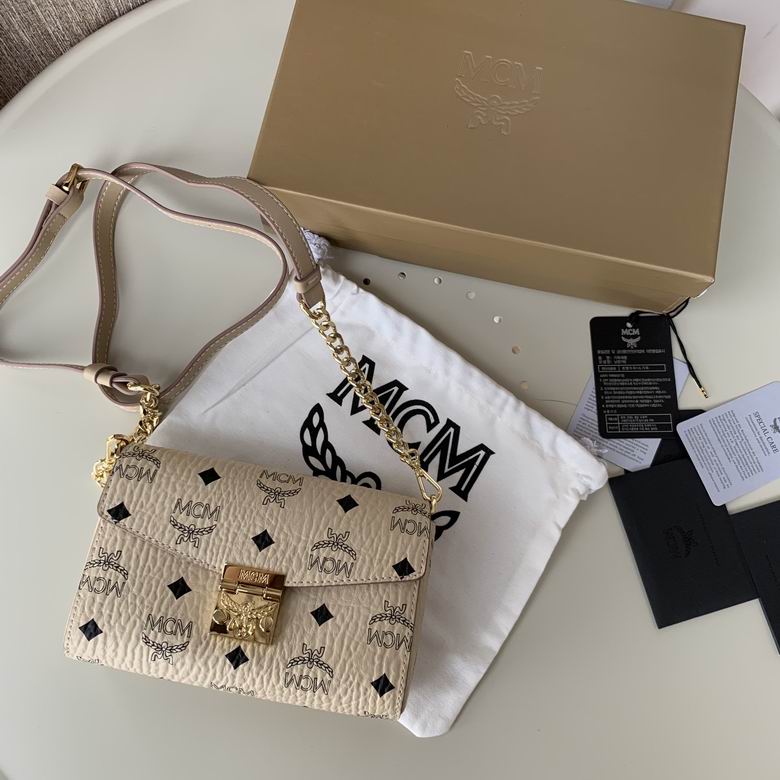 30008 19x11x4cm DY 4