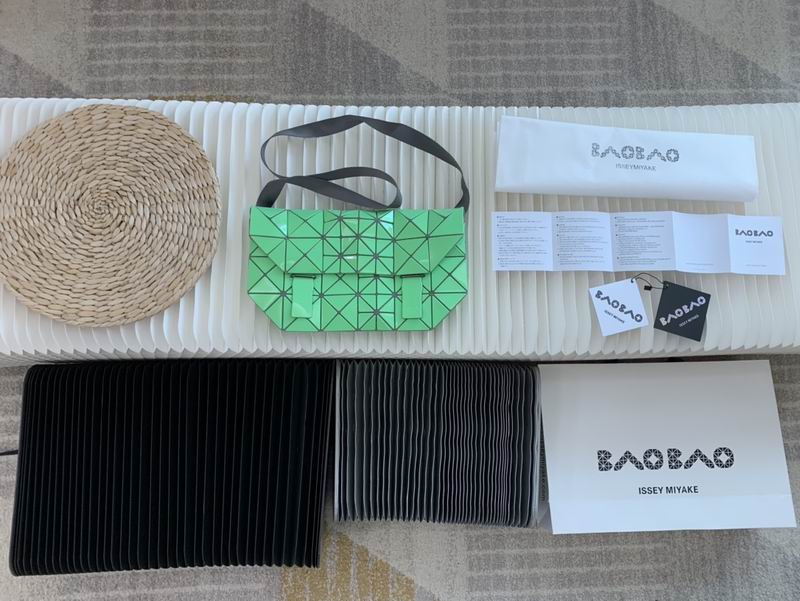 BB91-AG647 34x21x11.5cm Yt