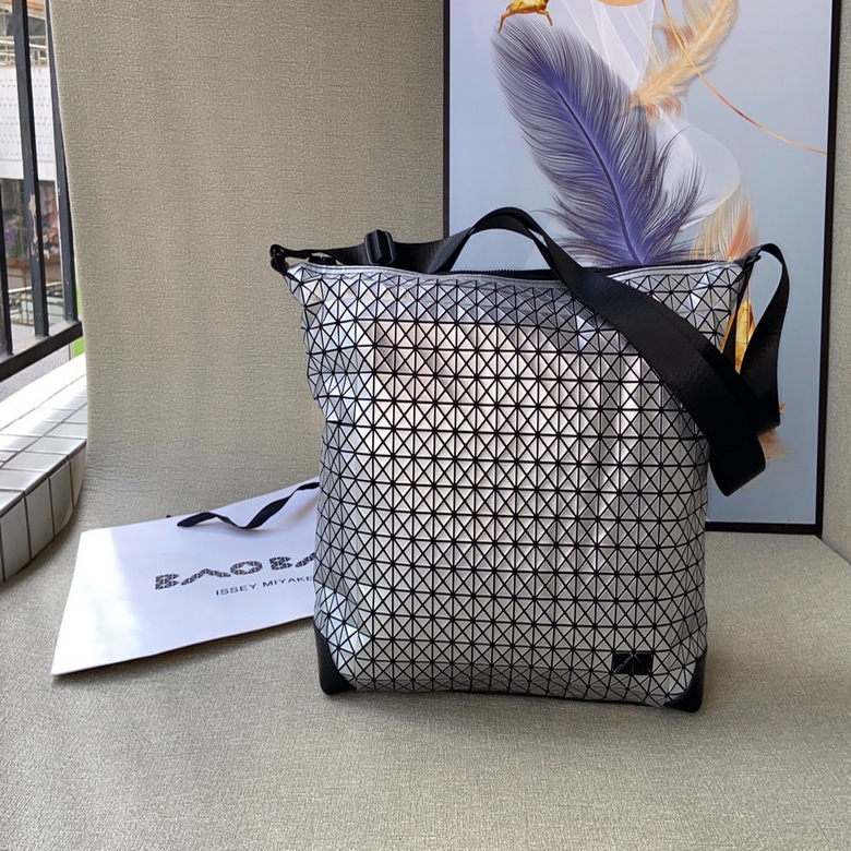 33X42X11cm 052624 YT