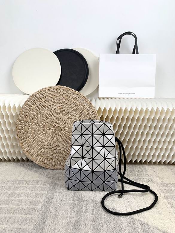 BB81-AG531 24X24cm YT 2