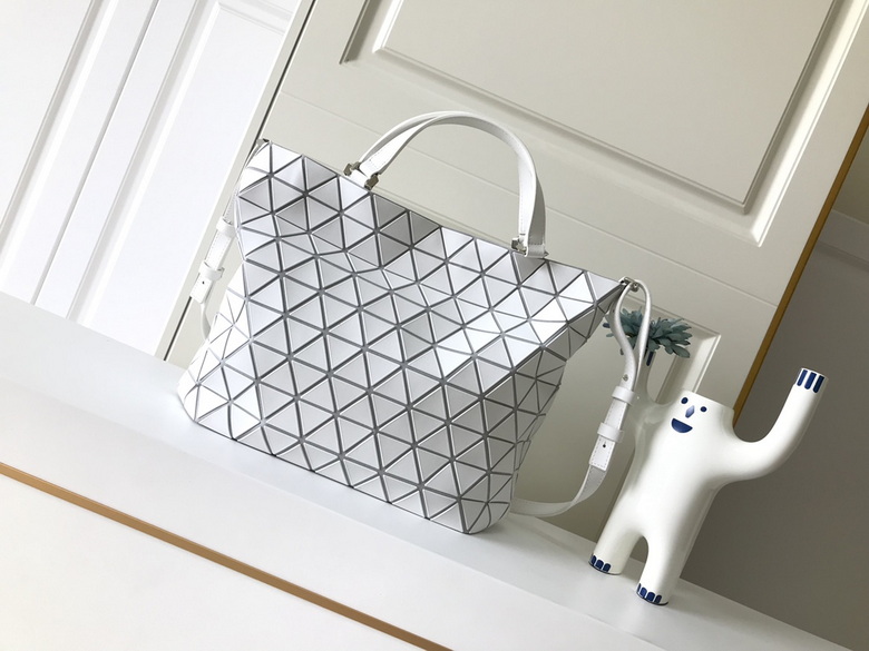 BB93-AG301 42X29X13cm YT 10