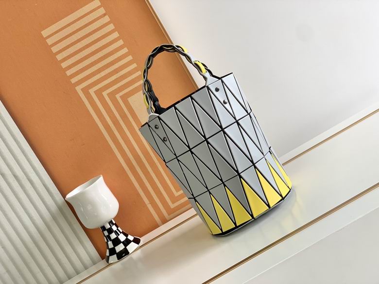 180200220 21X11.5cm YT 4