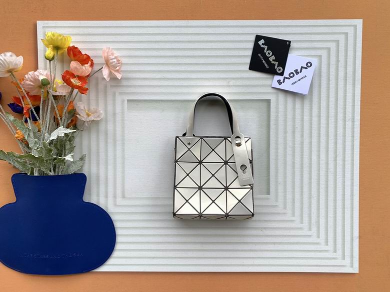 17.5X17.5X5.5cm 101803 YT 7