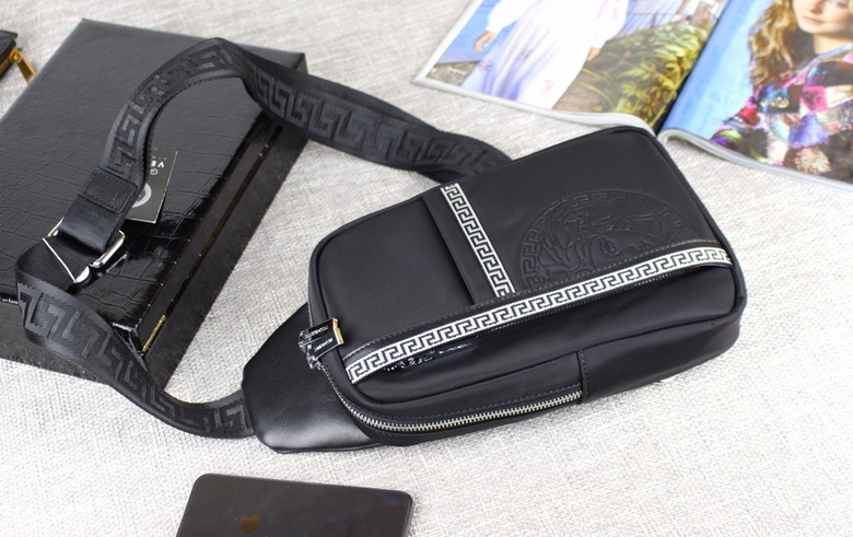 0T100-4 18X33X6cm XM