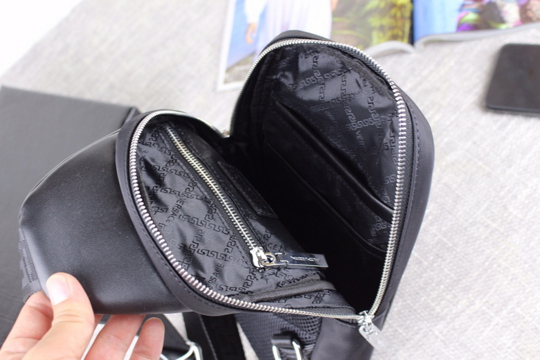 0T100-4 18X33X6cm XM