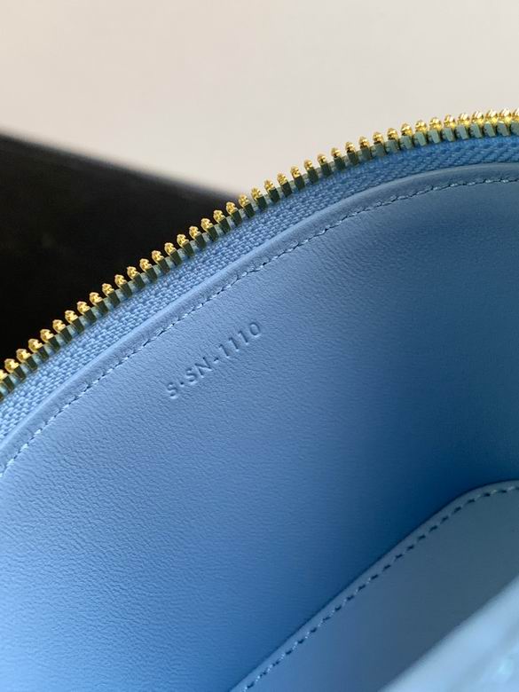 10J763DR8.04LU 9.5X8X9cm SL 3colour