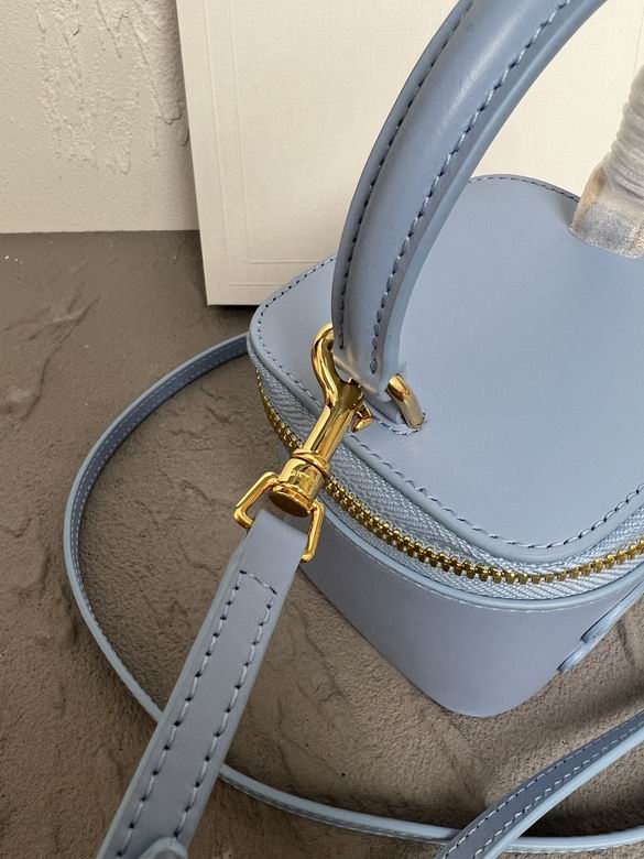 10J763DR8.06CL 9.5X8X9cm SL 2colour