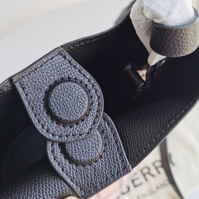 1531 18.5X23X15cm XM 3