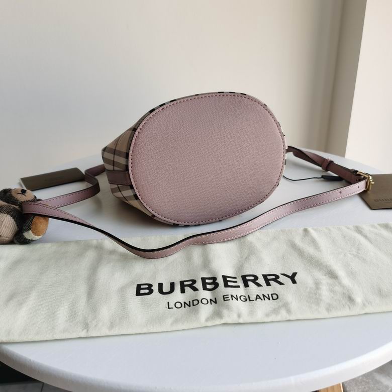 1531 18.5X23X15cm XM 1