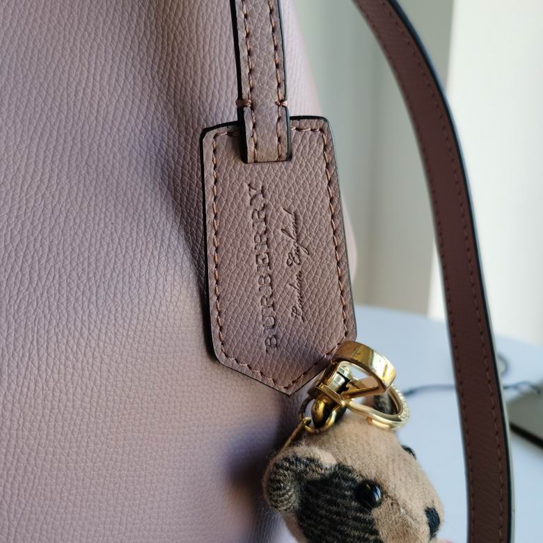 1531 18.5X23X15cm XM 7