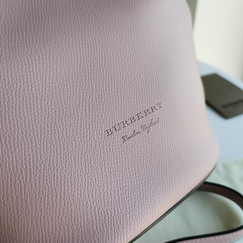 1531 18.5X23X15cm XM 7