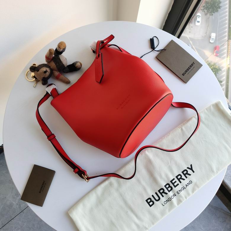 1531 18.5X23X15cm XM 8