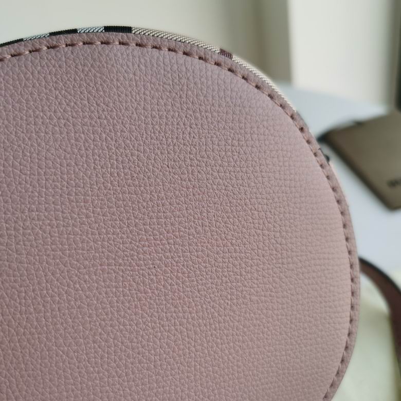 1531 18.5X23X15cm XM 1