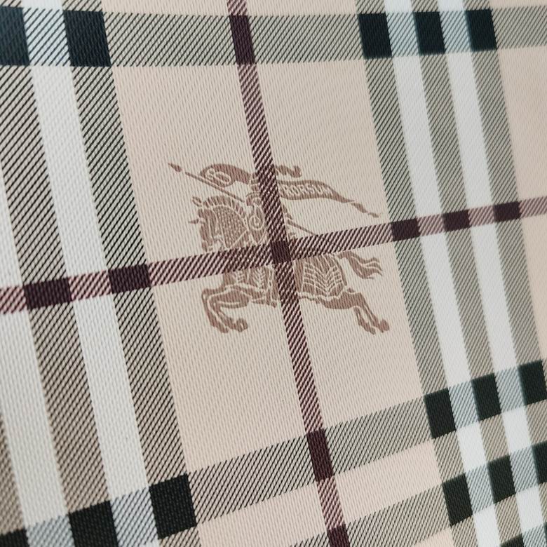 1531 18.5X23X15cm XM 1