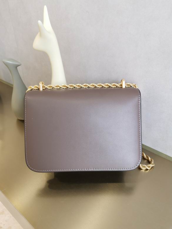 206 13.5X19X6.5cm TB 4