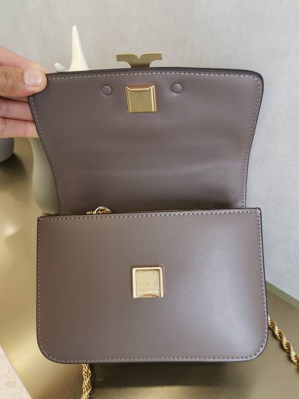 206 13.5X19X6.5cm TB 4