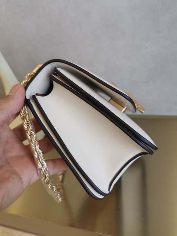 206 13.5X19X6.5cm TB 5