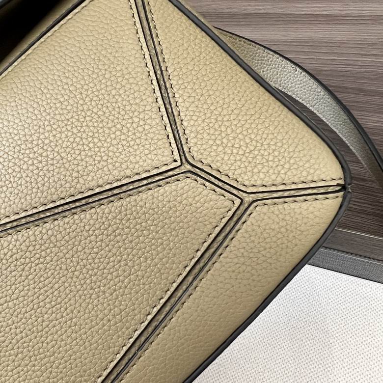 261801 24X10.5X16cm SS-4