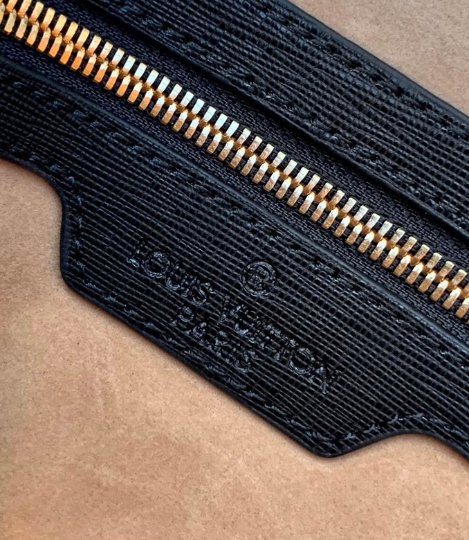 423 28X18.5X5.5cm XM