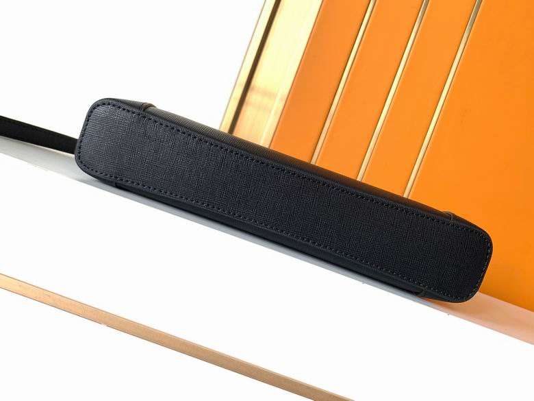 423 28X18.5X5.5cm XM