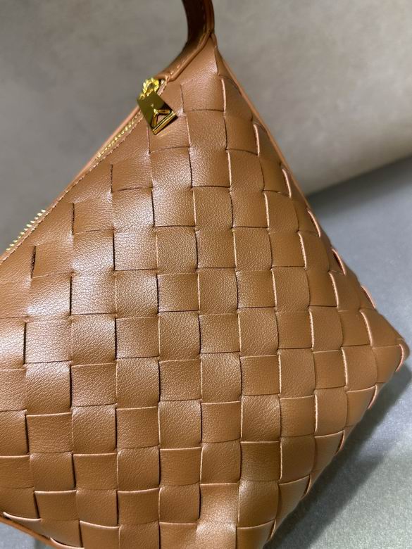 6007 17X13.5X11.5cm JY 4