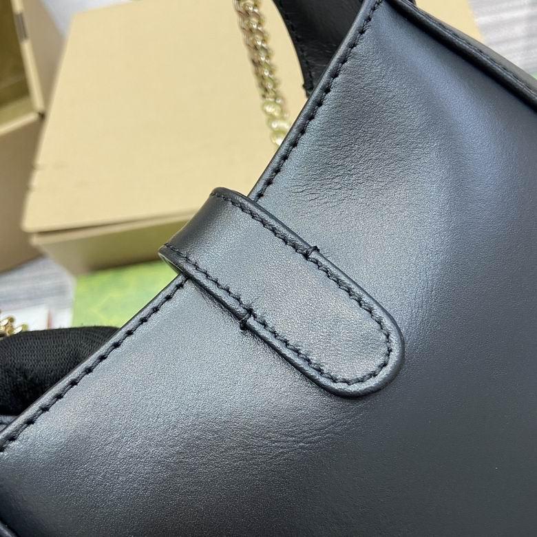 782889 19.5X18X3.5cm MP 4colour