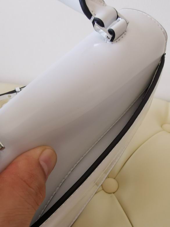 898 12X19.5X6.5cm TB 2