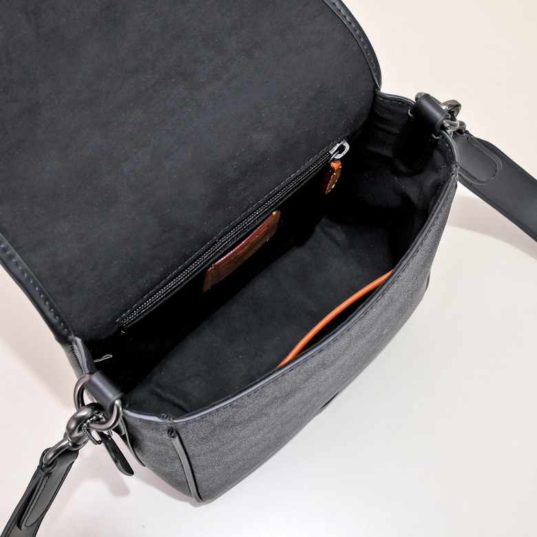 CD877 20.5X20X8cm XM