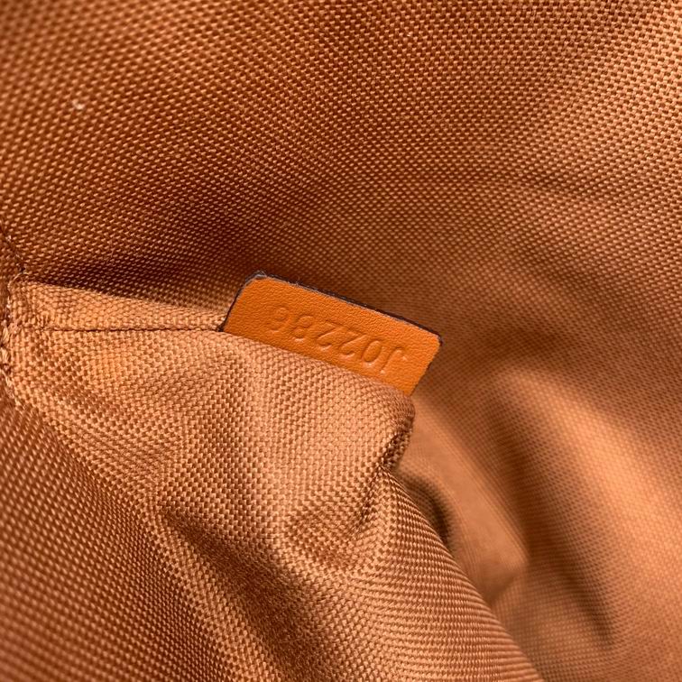 Celine S10D672 25x17x5cm zy