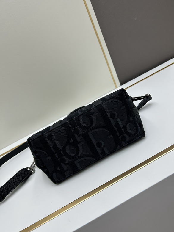 Dior 1669 23x18.5x12cm ww1