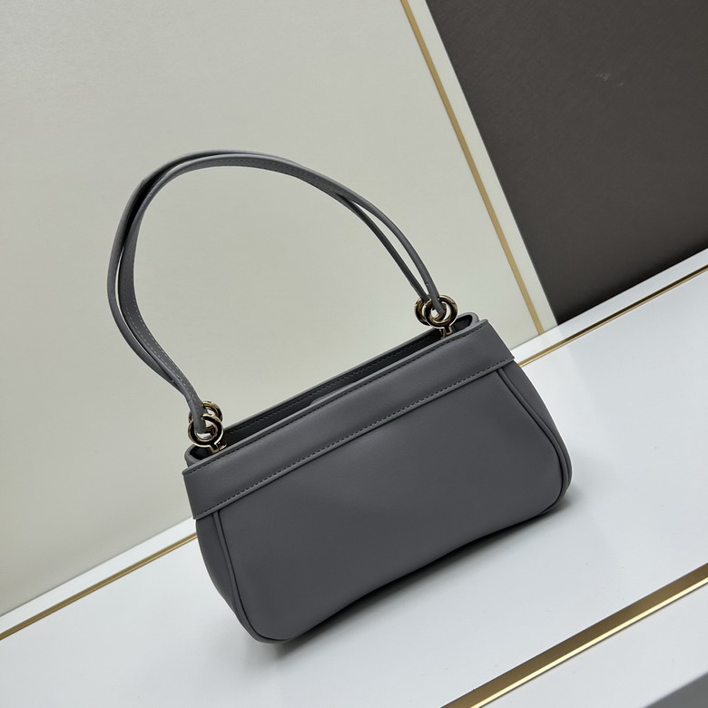 Dior 3633 22x13x12cm ww2