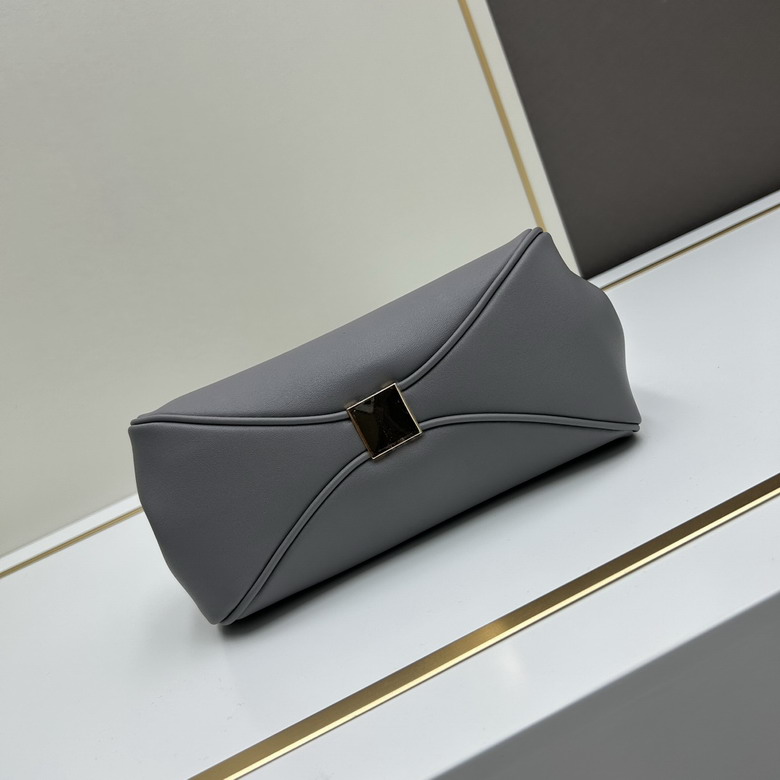 Dior 3633 22x13x12cm ww2