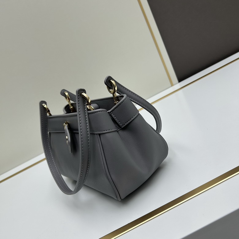 Dior 3633 22x13x12cm ww2