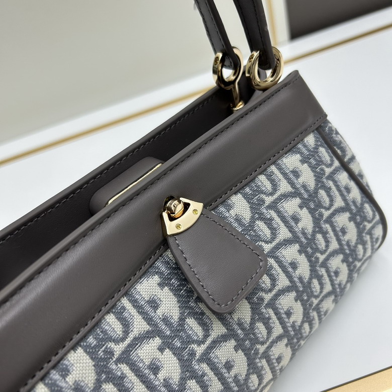 Dior 3633 22x13x12cm ww6